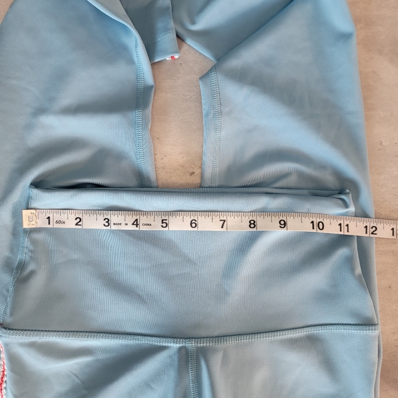 Nike Womens Small Crochet Trimmed 7/8 High Waist Leggings Sportswear Boho - Picture 9 of 9